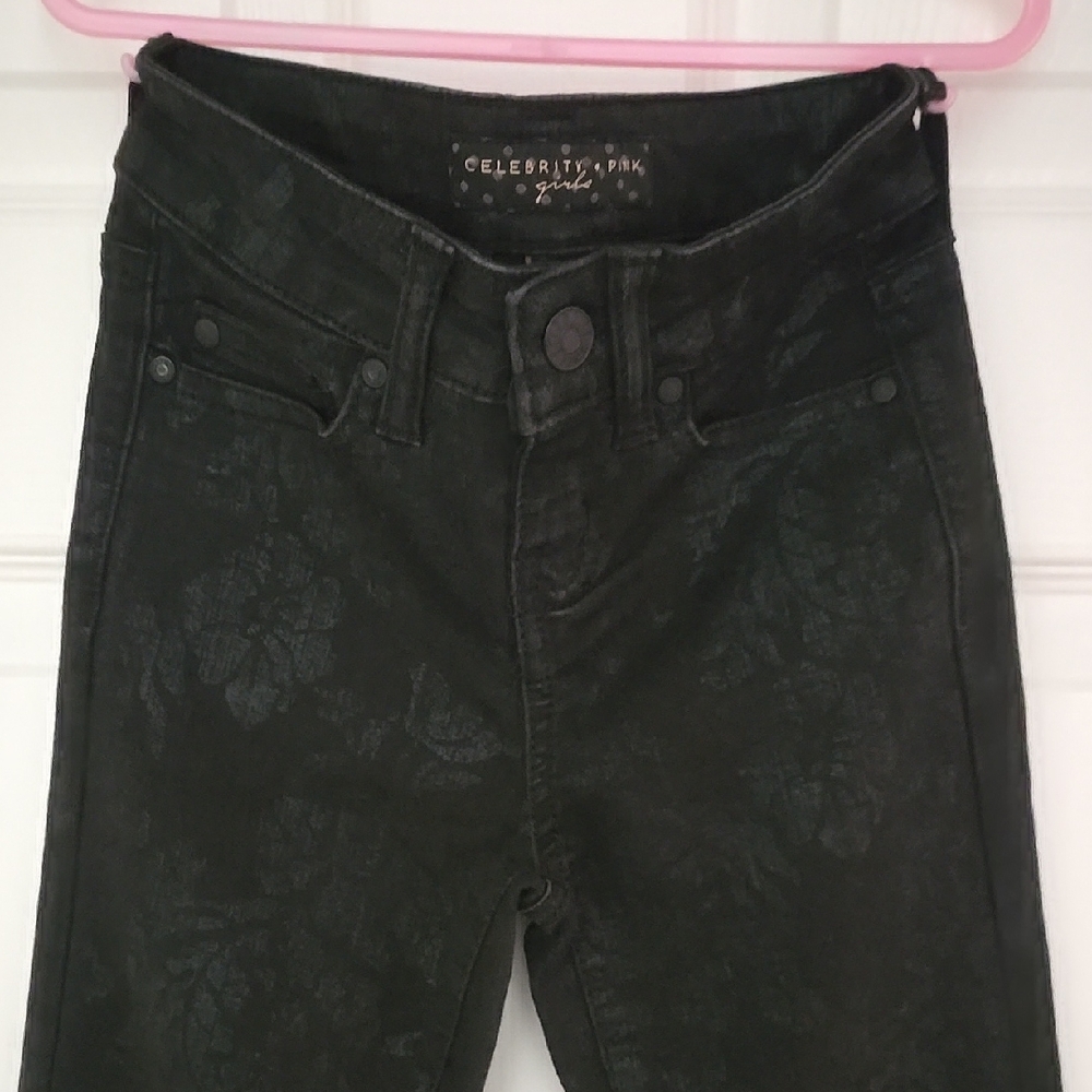 Celebrity Pink Black Skinny Jeans Sleek Fit